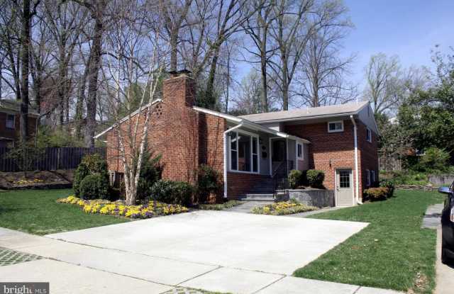 5103 DANBURY RD photos photos