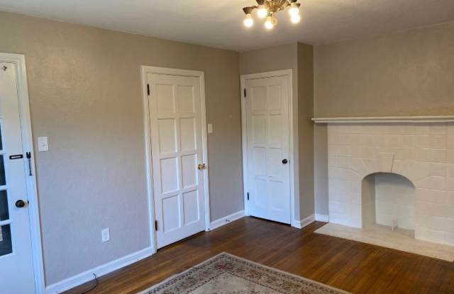 20 Bell Ave Apartment 2 Gallery 3