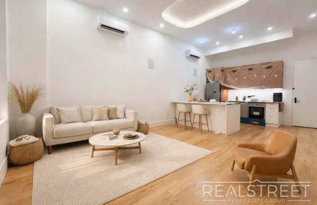 179 North 7th Street photos photos