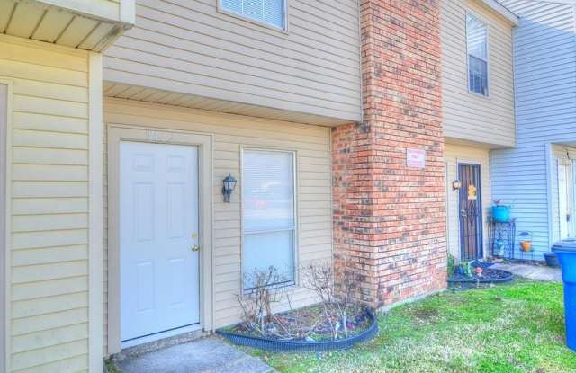 9422 Olde Towne Row - 9422 Olde Towne Row, Dallas, TX 75227
