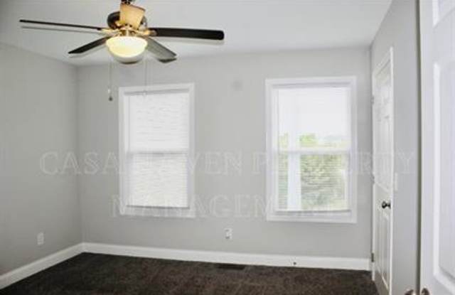 Beautiful Condo Near ETSU - 2802 West Walnut Street, Johnson City, TN 37604