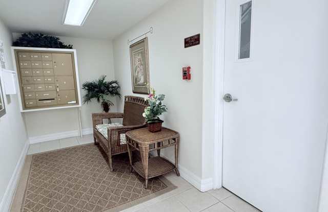 8903 Laguna Lane Gallery 4