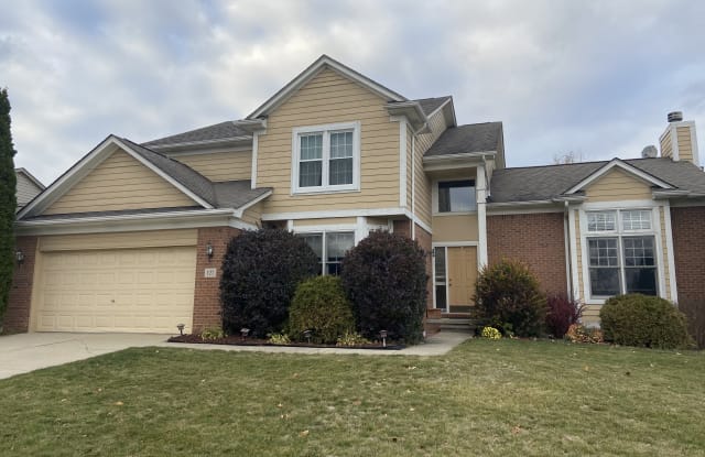 127 Crestfield Avenue - 127 Crestfield Avenue, Troy, MI 48085