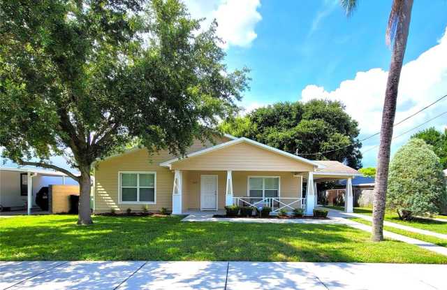 3005 W NORTH B STREET photos photos