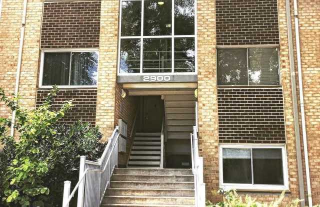 2900 KINGS CHAPEL ROAD - 2900 Kings Chapel Road, Merrifield, VA 22042