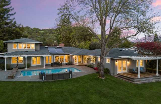 1321 Butterfield Rd. photos photos