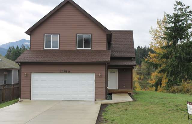 1238 West 12th Street, Port Angeles, WA 98363 - 1238 West 12th Street, Port Angeles, WA 98363