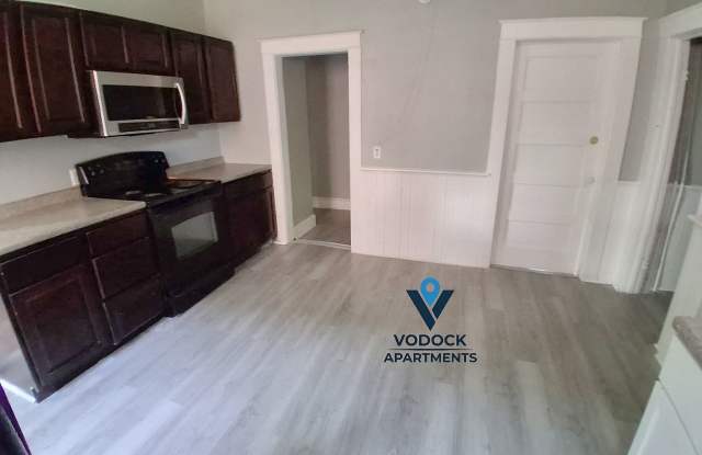 133 Farmington Avenue - 2 Gallery 3