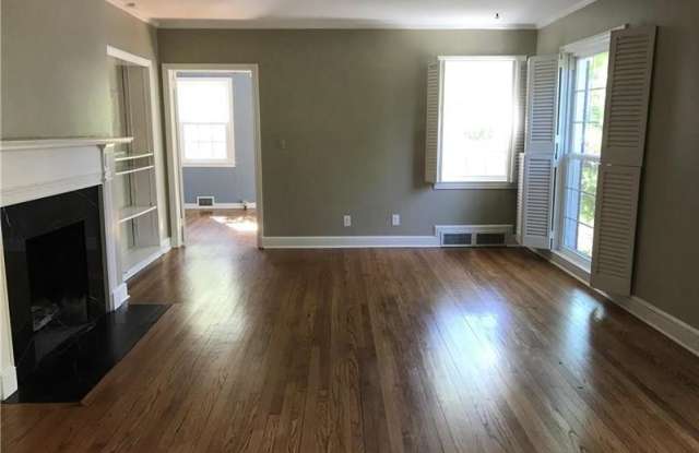 30 Karland Drive NW Gallery 2