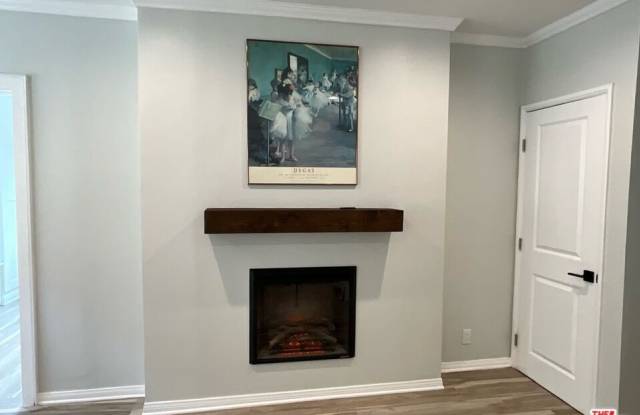 117 N Kings Gallery 4