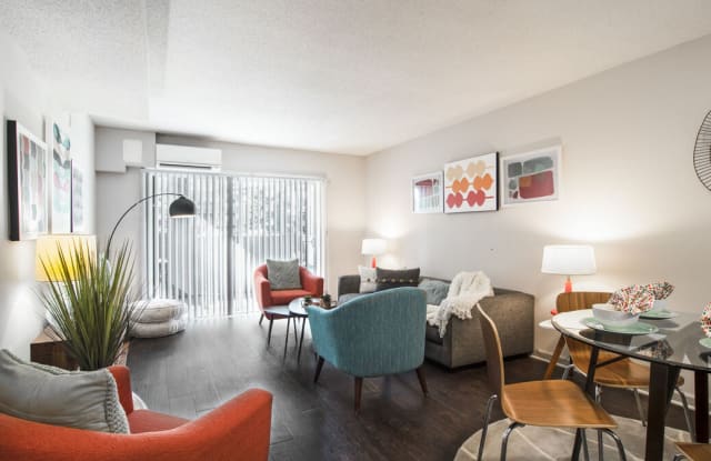The Strand at Lenox photos photos