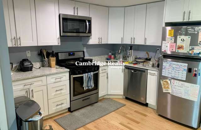 93 Munroe St. photos photos