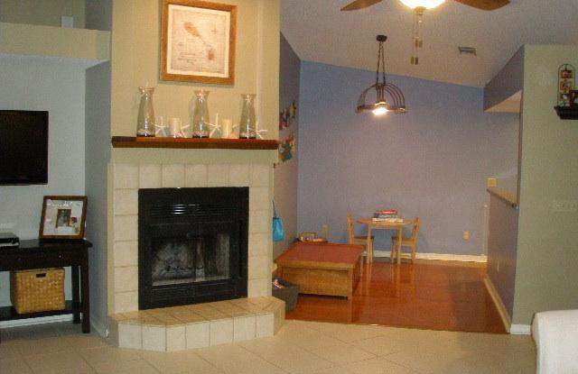 12215 SPRINGMOOR FIVE CT Gallery 2