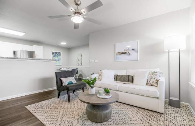 Lakewood Terrace Gallery 4