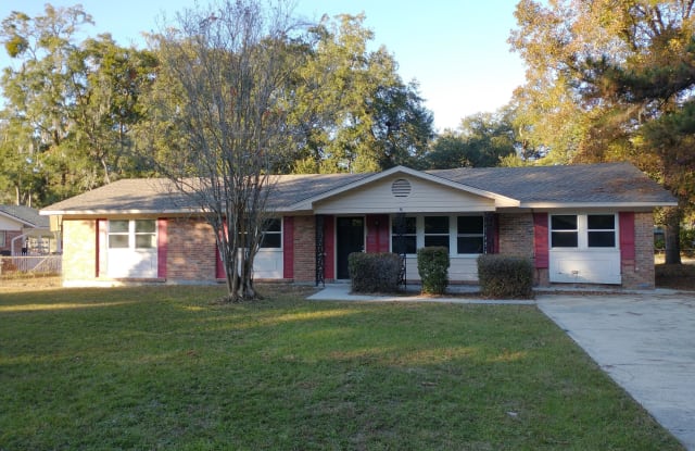1602 Riverside Drive - 1602 Riverside Drive, Beaufort, SC 29902