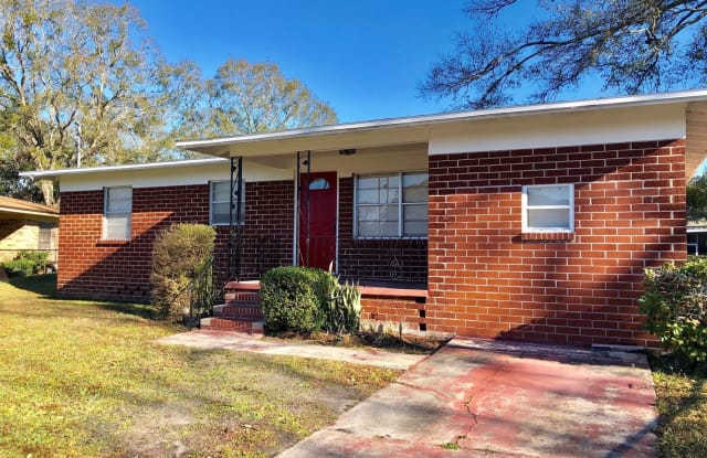 5081 Lincoln Circle North - 5081 Lincoln Circle North, Jacksonville, FL 32209