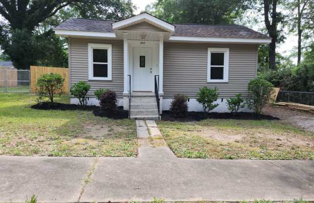 Lovley 3 Bedroom 2 Bath photos photos