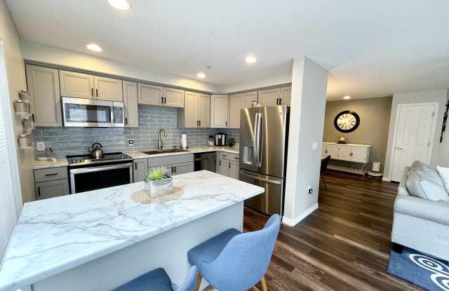 23413 East Dorado Place Gallery 1