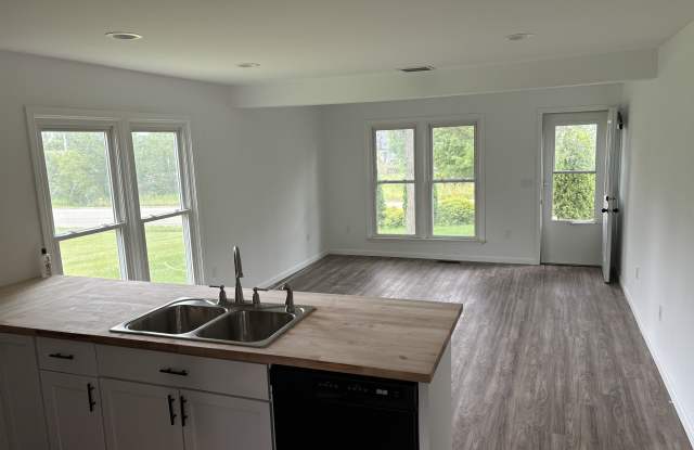 1143 North Oak Road photos photos