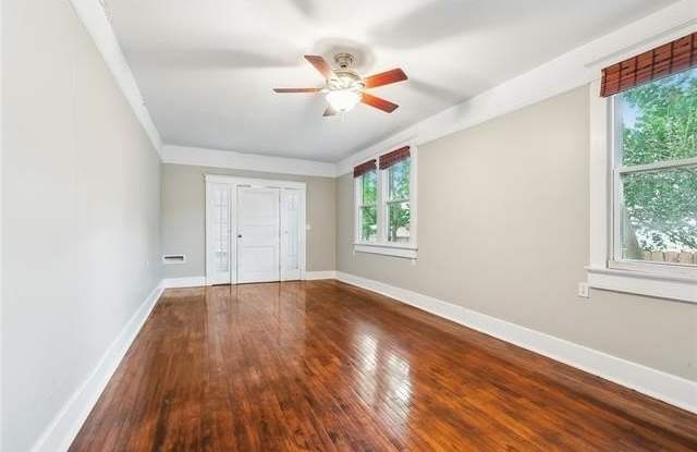 3206 CADIZ Street Gallery 2