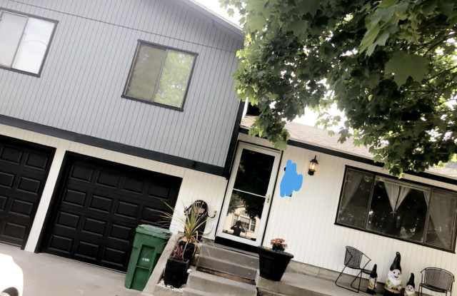 313 North Oklahoma Street photos photos