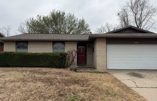 Broken Arrow 3 Bedroom 1 Bath photos photos