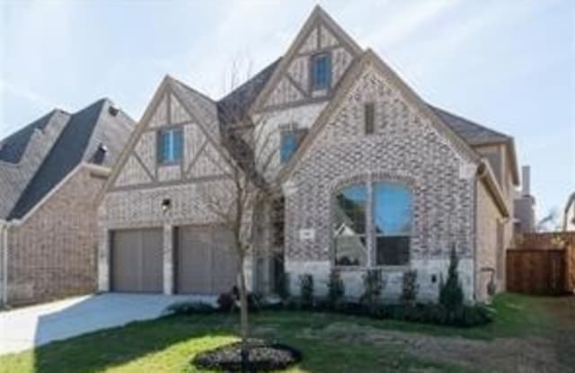 341 Hill Creek Lane - 341 Hill Creek Lane, Grapevine, TX 76051