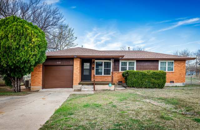 4505 Southwest Beta Avenue photos photos