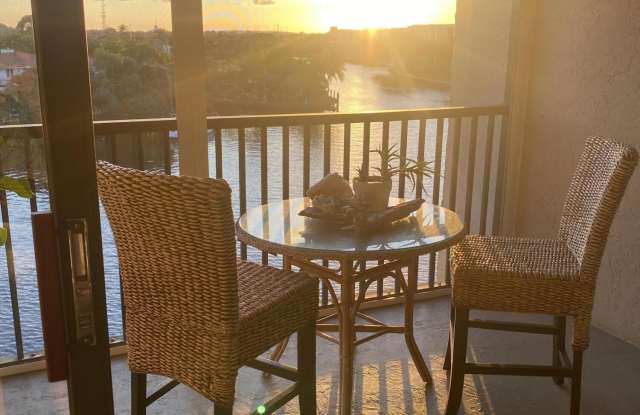 22 Royal Palm Way - 22 Royal Palm Way, Boca Raton, FL 33432