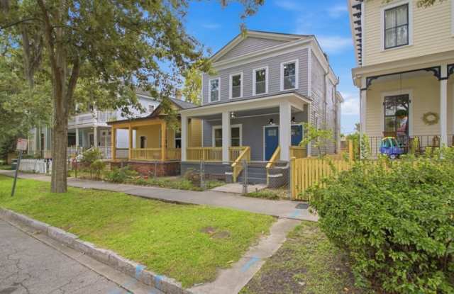 1007 East Park Avenue Gallery 4