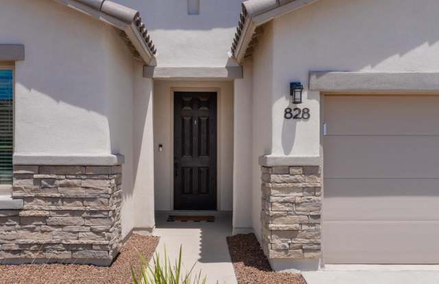 828 PASEO SOLAR Drive Gallery 2