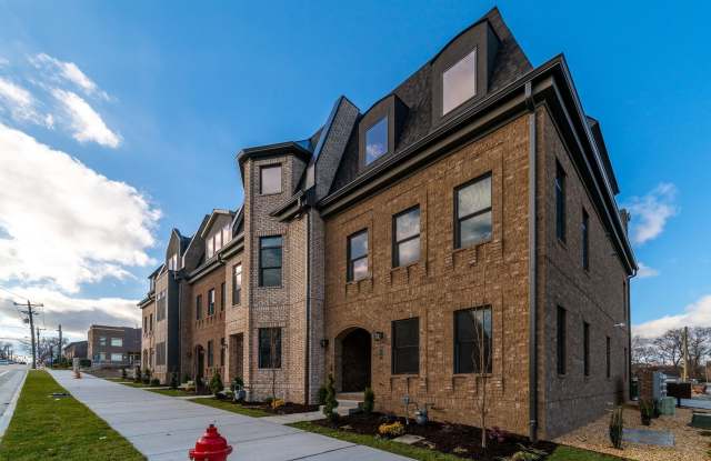 Experience the best of urban living in this stunning 3BR/3.5BA home in the highly sought-after Germantown/Salemtown neighborhood! photos photos