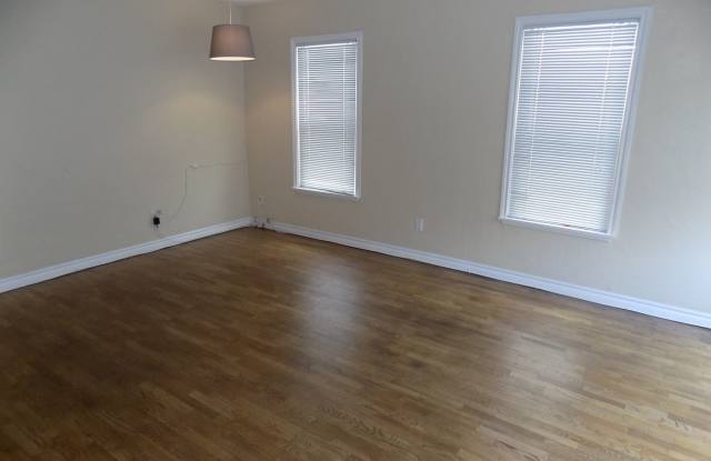 853 W. Summerland Ave. Gallery 3