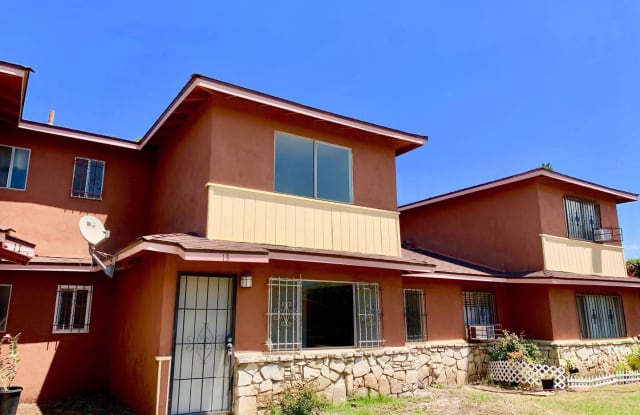 13 Squaw Peak Ln - 13 Squaw Peak Lane, Carson, CA 90745