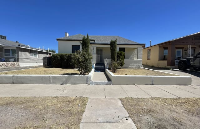 3215 Wyoming - 3215 Wyoming Avenue, El Paso, TX 79903