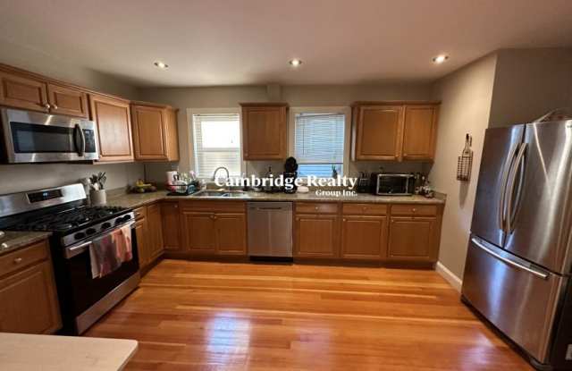 10 Hall St. photos photos