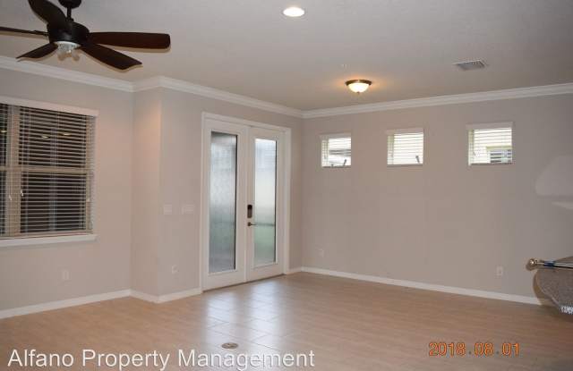 7118 Enchanted Lake Drive Gallery 3