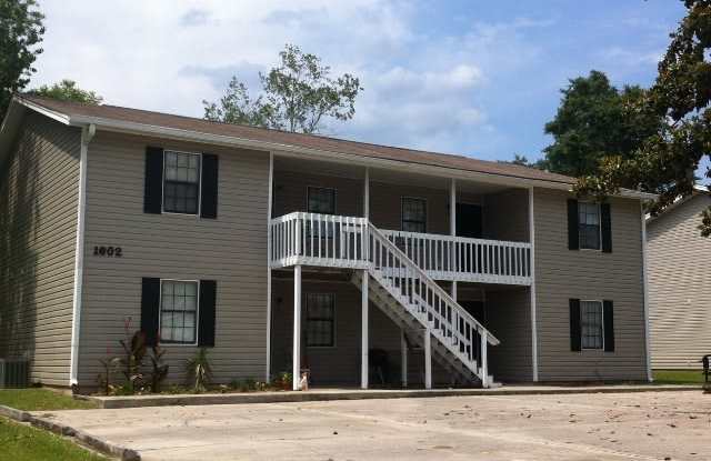 2 Bedroom/2 Bath Apartment in Remerton photos photos