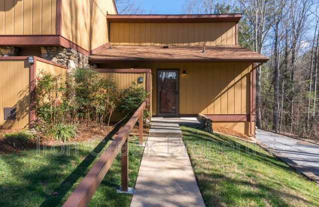 137 Colony Dr Gallery 2