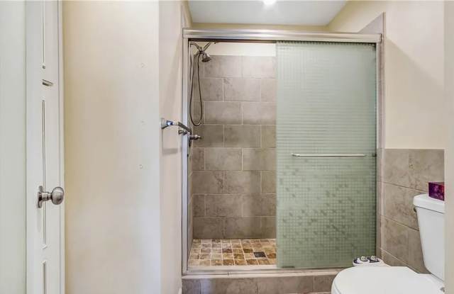 Charming 1-bedroom, 1-bathroom - 4705 Kester Avenue, Los Angeles, CA 91403