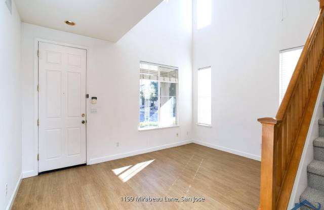 1199 Mirabeau LN Gallery 3