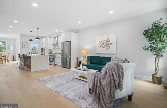 4212 7TH Street NW photos photos