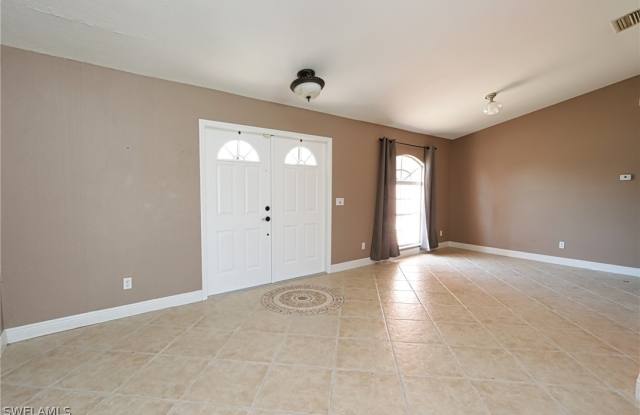 1219 NE 3rd Terrace Gallery 3