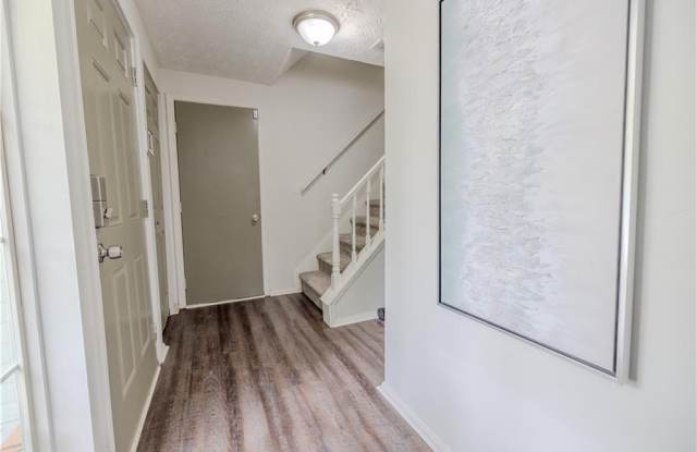 2073 Raintree Place Gallery 3