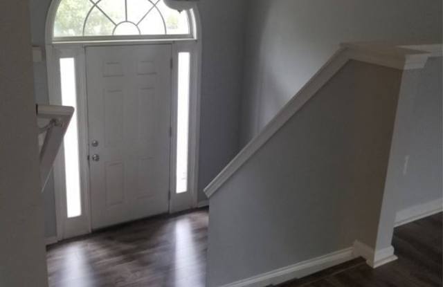 4106 Round Stone Gallery 2