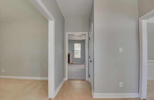 158 Kenilworth Drive Gallery 4