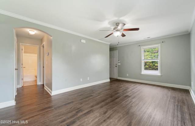 414 Glenhaven Lane Gallery 4