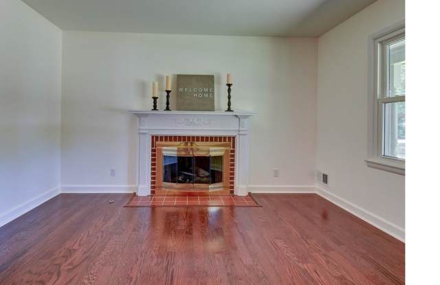6477 North Parker Avenue Gallery 2