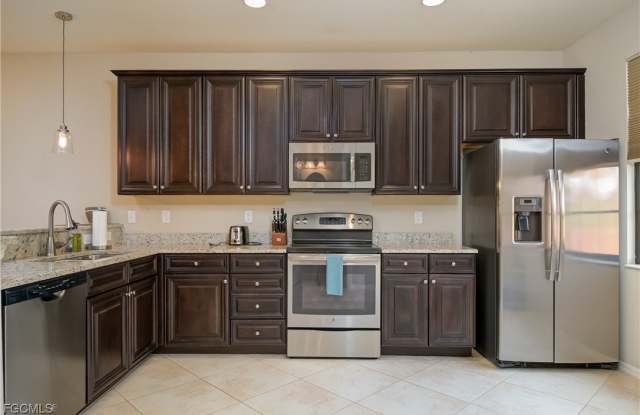 11296 Paseo Grande Boulevard Gallery 2