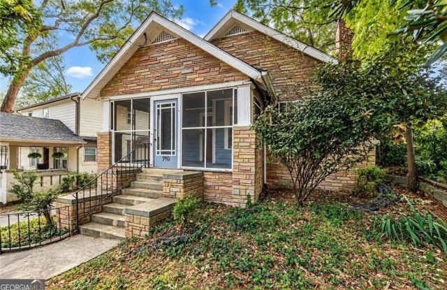 940 Burns Drive SW Gallery 2